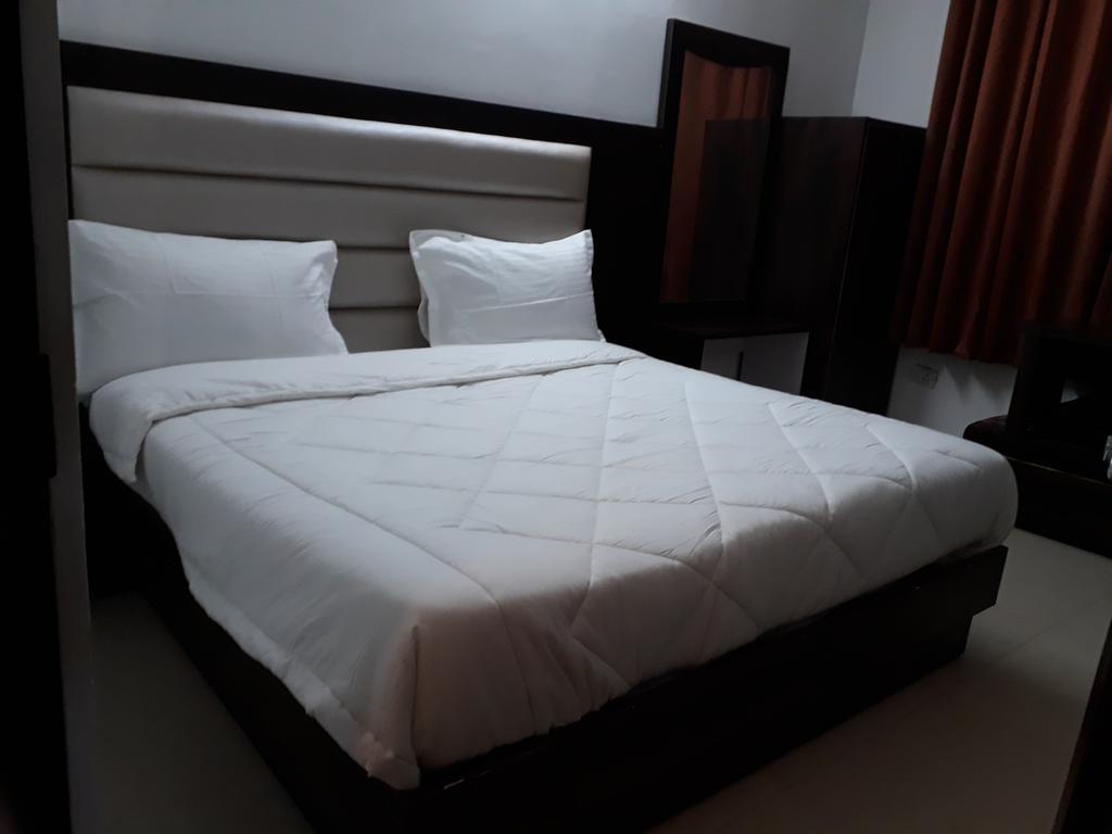 Hotel Katra Residency المظهر الخارجي الصورة