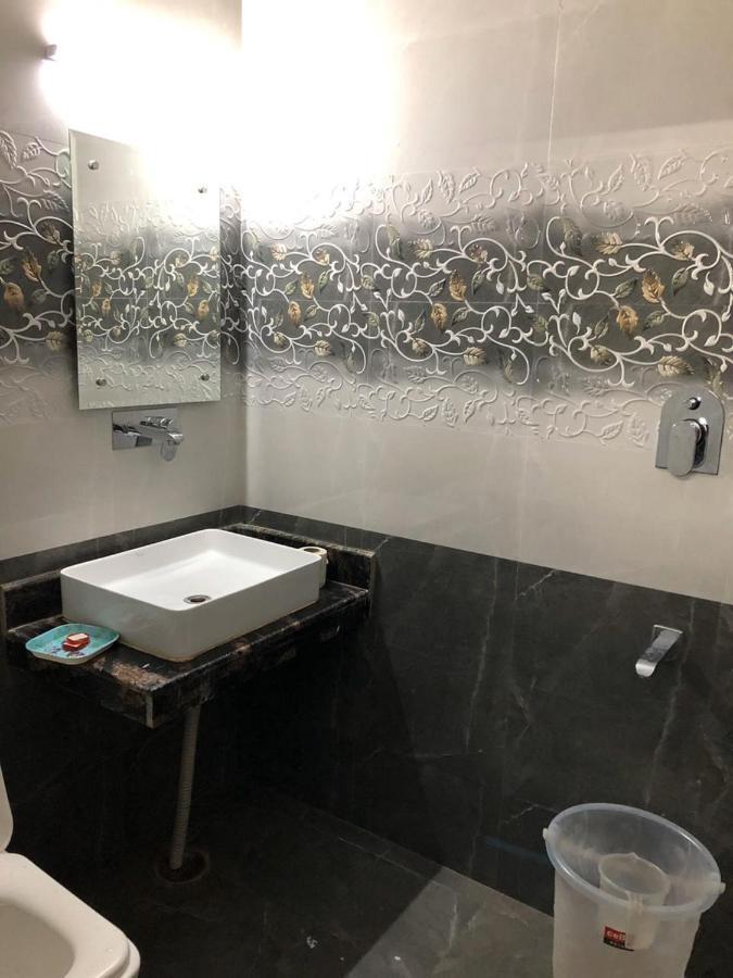 Hotel Katra Residency المظهر الخارجي الصورة